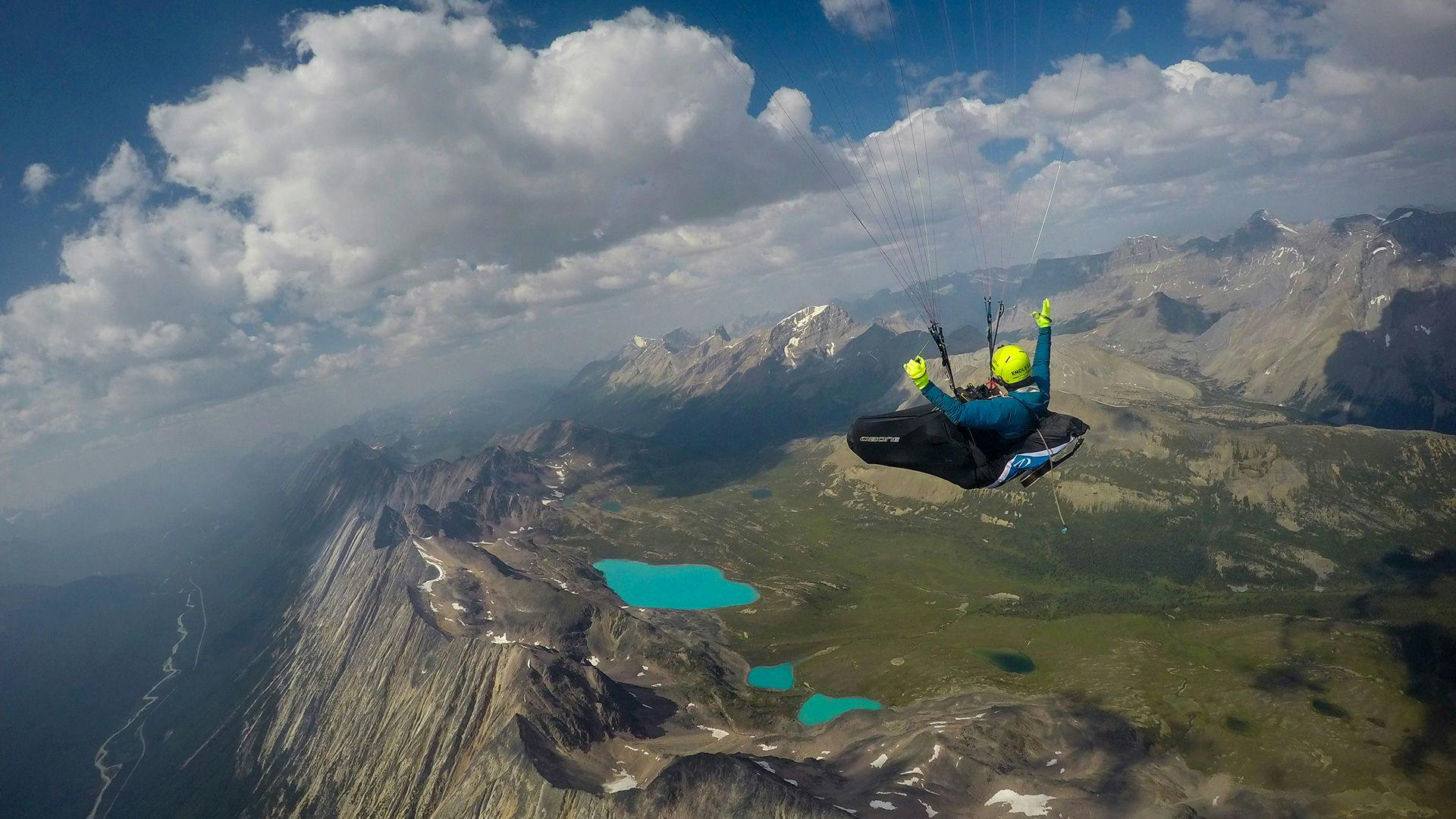 paragliders hero image