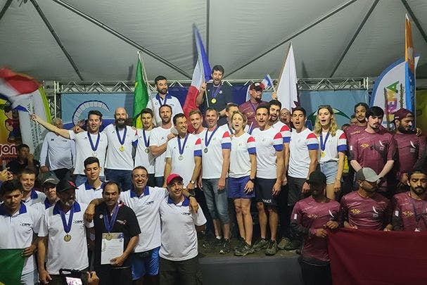 Pasquale, Boris and the Viper 5 win World  Championships